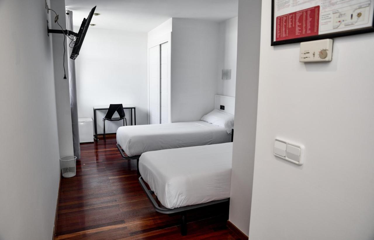 Hotel Chips Ferrol Naron  Exterior photo