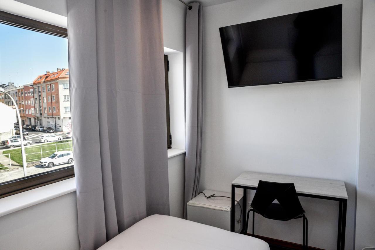 Hotel Chips Ferrol Naron  Exterior photo